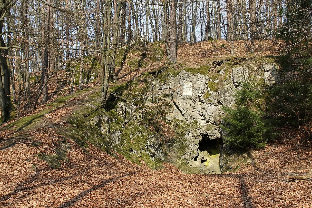 Bismarckgrotte bei Rinnenbrunn