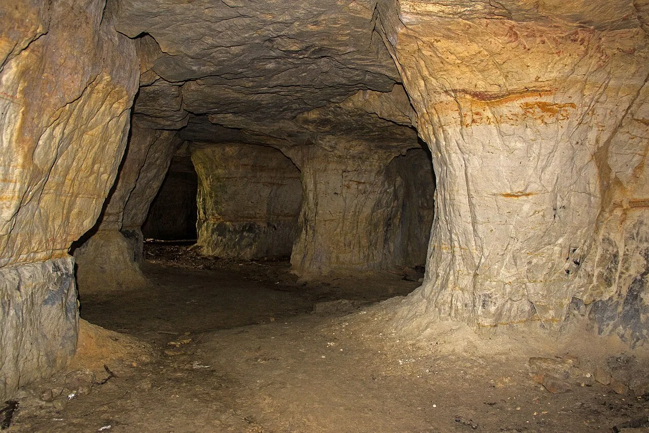 Bucher Höhle (Dillberg)