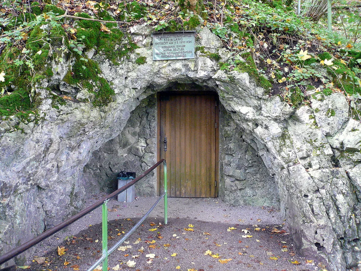 Charlottenhöhle