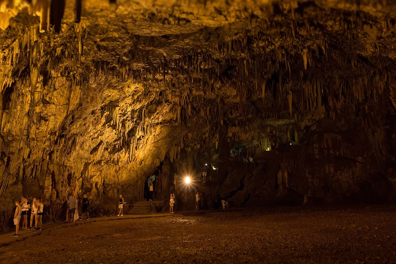 Drogarati-Höhle